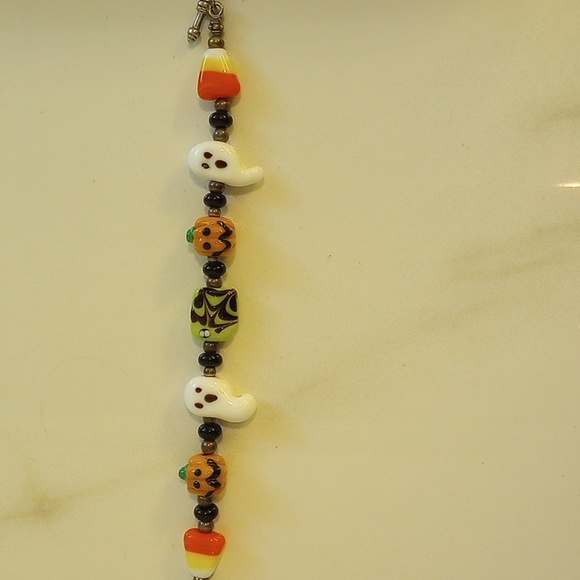 Halloween Bracelet - Picture 2 of 3
